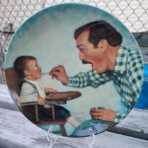 Vintage Plate Collectible For Sale